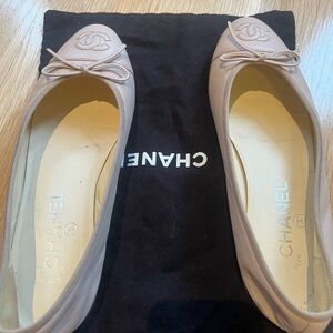 Blush Chanel Ballet Flats, size 37